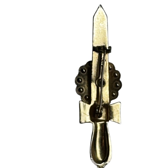 Vintage Coro Sword Brooch with Enamel Flower and Green Rhines Circa 1960s - Picture 4 of 5